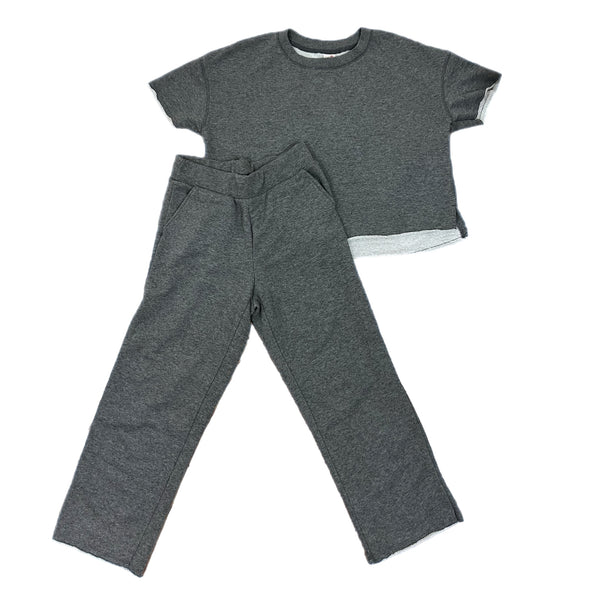 Secret Treasures Sweatsuit Set grey Preowned Sweatshirt is a small Sweatpants are a XS