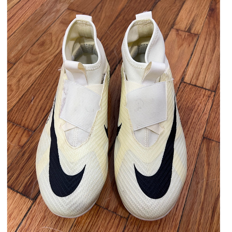 PRE-OWNED - Nike Air Ivory Zoom Outdoor Cleats Size 5.5Y