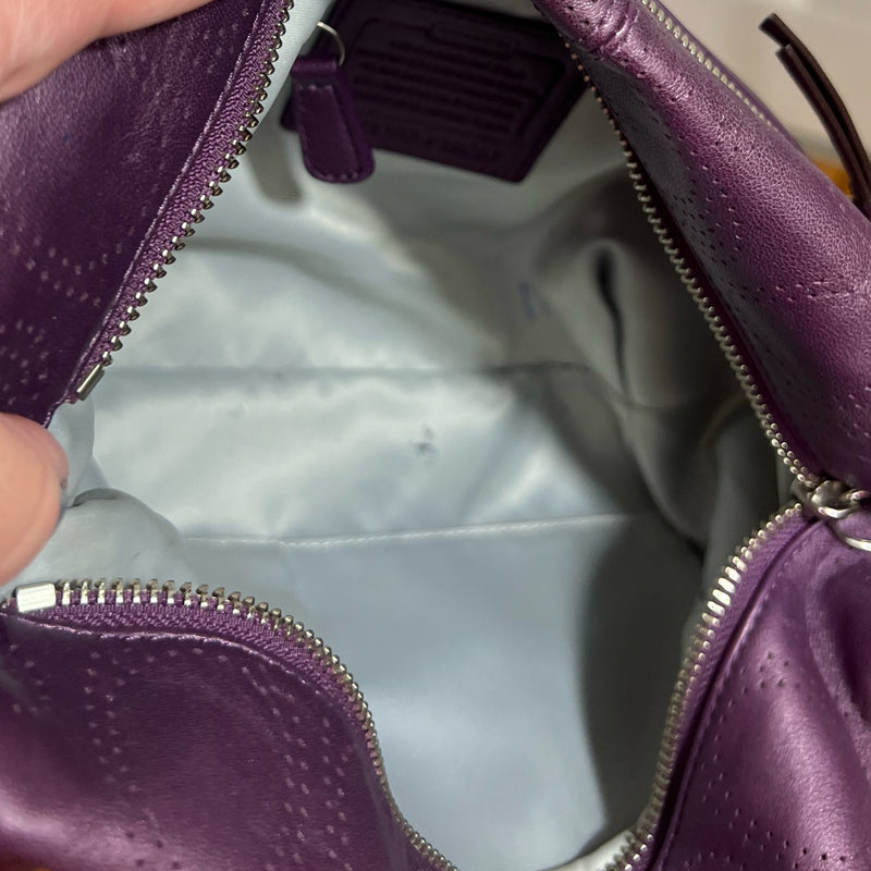 PRE-OWNED - Coach Purple Leather Handbag