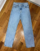 PRE-OWNED - GAP Teen Girls Sky High Loose Fit Jean Size 10
