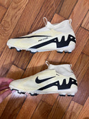 PRE-OWNED - Nike Air Ivory Zoom Outdoor Cleats Size 5.5Y