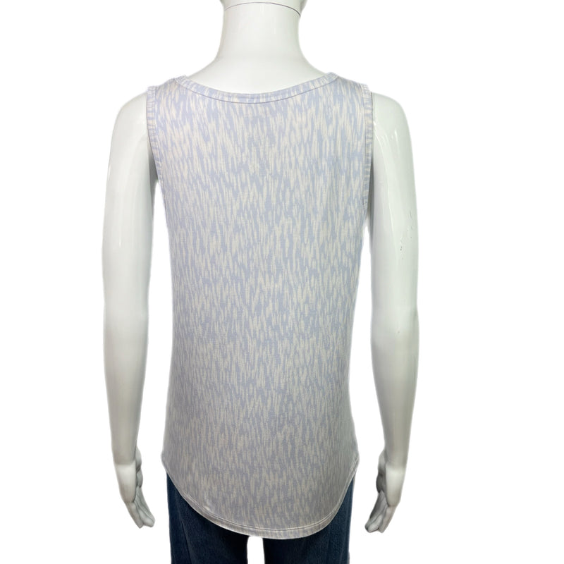 PRE- OWNED - Nine West Patterned V Neck Tank