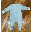 PRE-OWNED - Old Navy Grey Zip-up Onesie Size 0-3 Months