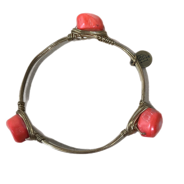 PRE-OWNED - Bangle by Bourbon and Boweties Coral Oval Agate Bangle