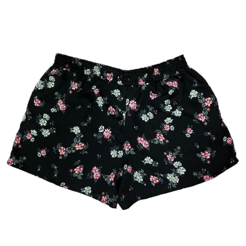 PRE-OWNED - Maurices Black Floral Print with Tassel Detail Shorts Size 1 secondhand Shopping buy preloved Style and Give