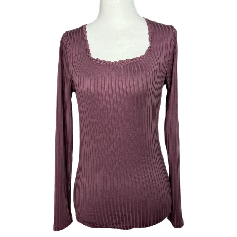 PRE-OWNED - Glitz Mauve Long Sleeve Ribbed Top with Lace Accent at Neckline size medium preloved secondhand shopping