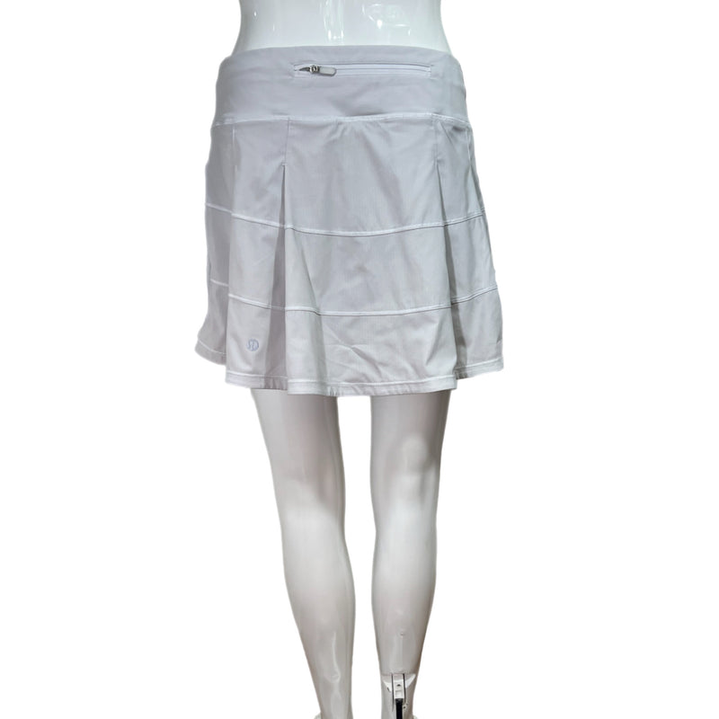 PRE-OWNED - Lululemon Light Grey Pace Rival Mid-Rise Skort