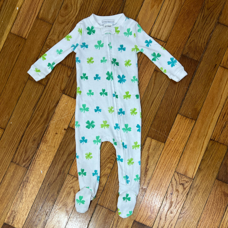 PRE-OWNED - Pottery Barn Kids Shamrock Irish Onesie - Size 6 to 9 Months Style and Give Secondhand Shopping 