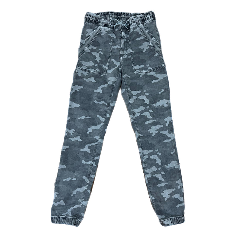 PRE-OWNED - American Eagle Camouflage Joggers size 6