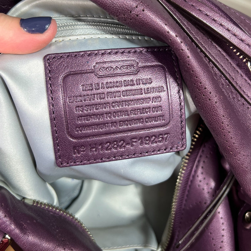 PRE-OWNED - Coach Purple Leather Handbag