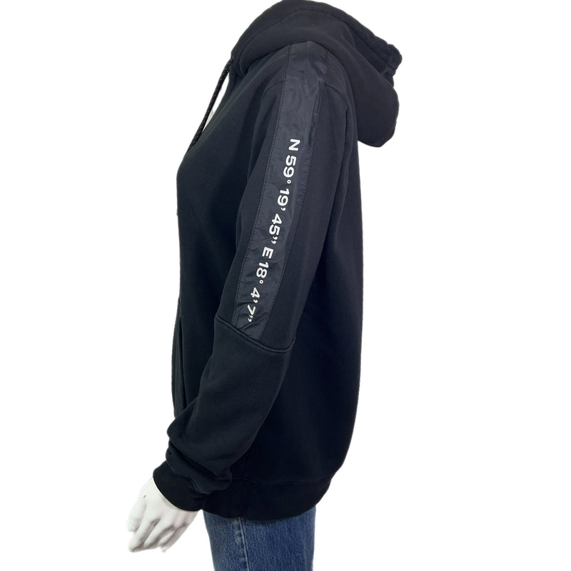 PRE-OWNED -  H&M Black Hoodie Sweatshirt with Sleeve Panel