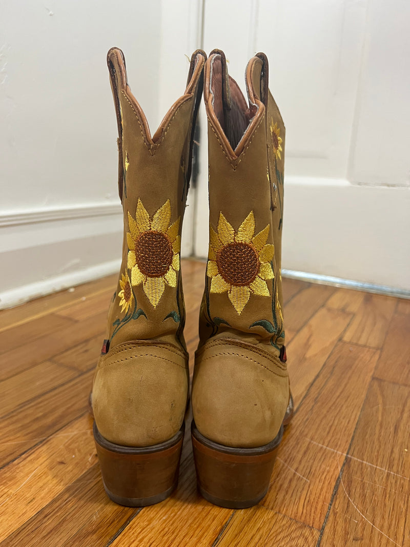 PRE-OWNED - Artillero Brown Leather Sunflower Embroidered Boots Size 7.5