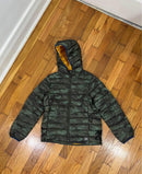 PRE-OWNED - GAP Green Camouflage Lightweight Jacket with Hood  Size Youth Medium Style and Give Secondhand Shopping