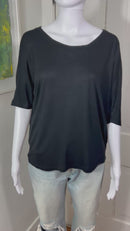 PRE-OWNED - Vince Black Oversize Short Sleeve Rayon T-Shirt Size Small