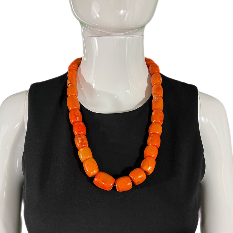 Antique Coral Beaded Necklace Style and Give Thrifting Finds