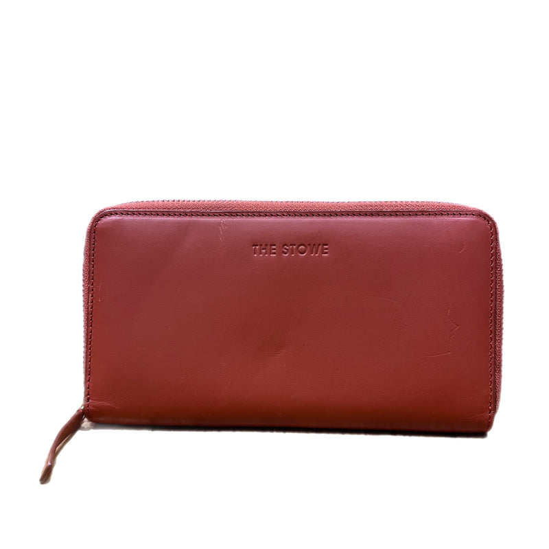 The Stowe Wallet Style and Give luxury fashion